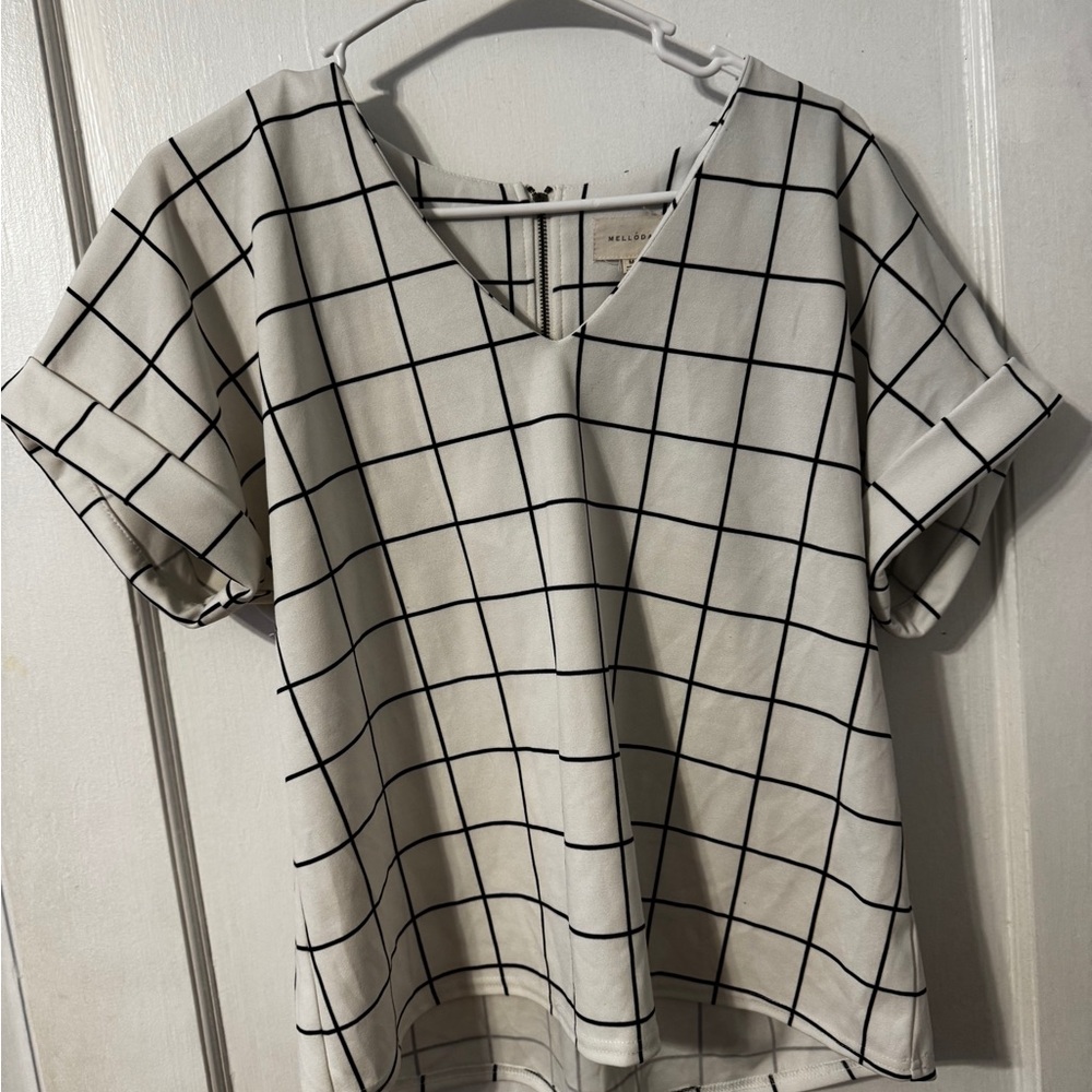 MELLODAY Grid Pattern Blouse in Black and Cream